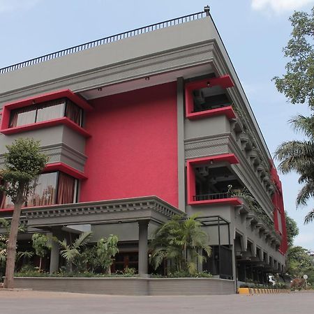 Oyo 222 M@Jayakarta Hotel Luaran gambar