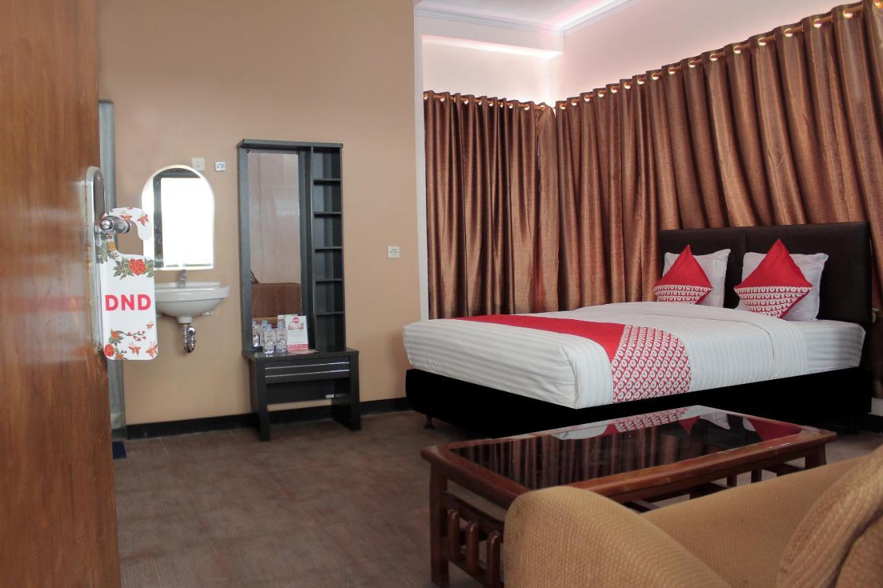 Oyo 222 M@Jayakarta Hotel Luaran gambar
