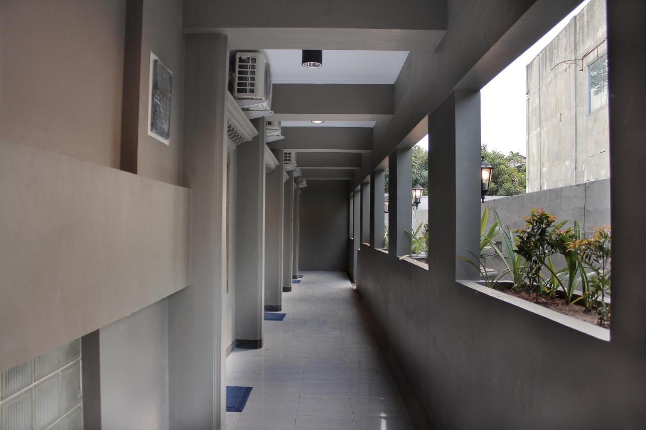 Oyo 222 M@Jayakarta Hotel Luaran gambar