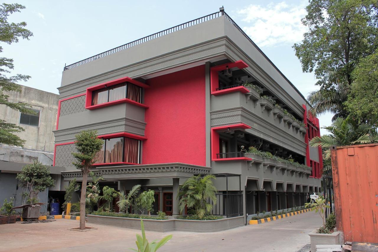 Oyo 222 M@Jayakarta Hotel Luaran gambar
